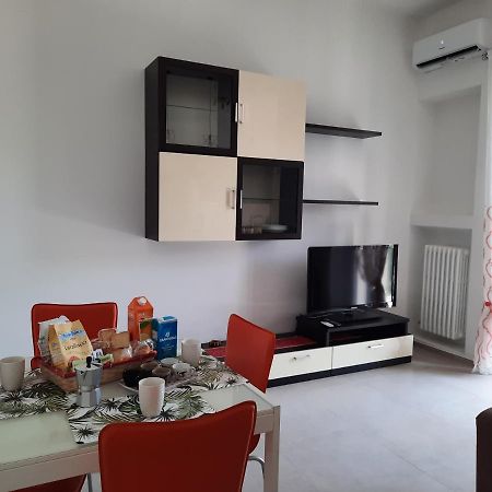 Casa Vacanza Serena Λέτσε Εξωτερικό φωτογραφία