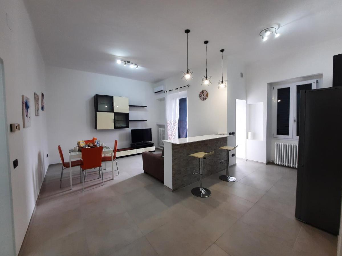 Casa Vacanza Serena Λέτσε Εξωτερικό φωτογραφία
