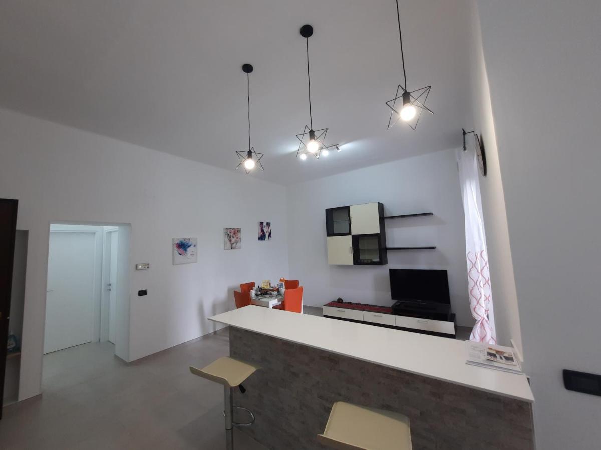 Casa Vacanza Serena Λέτσε Εξωτερικό φωτογραφία