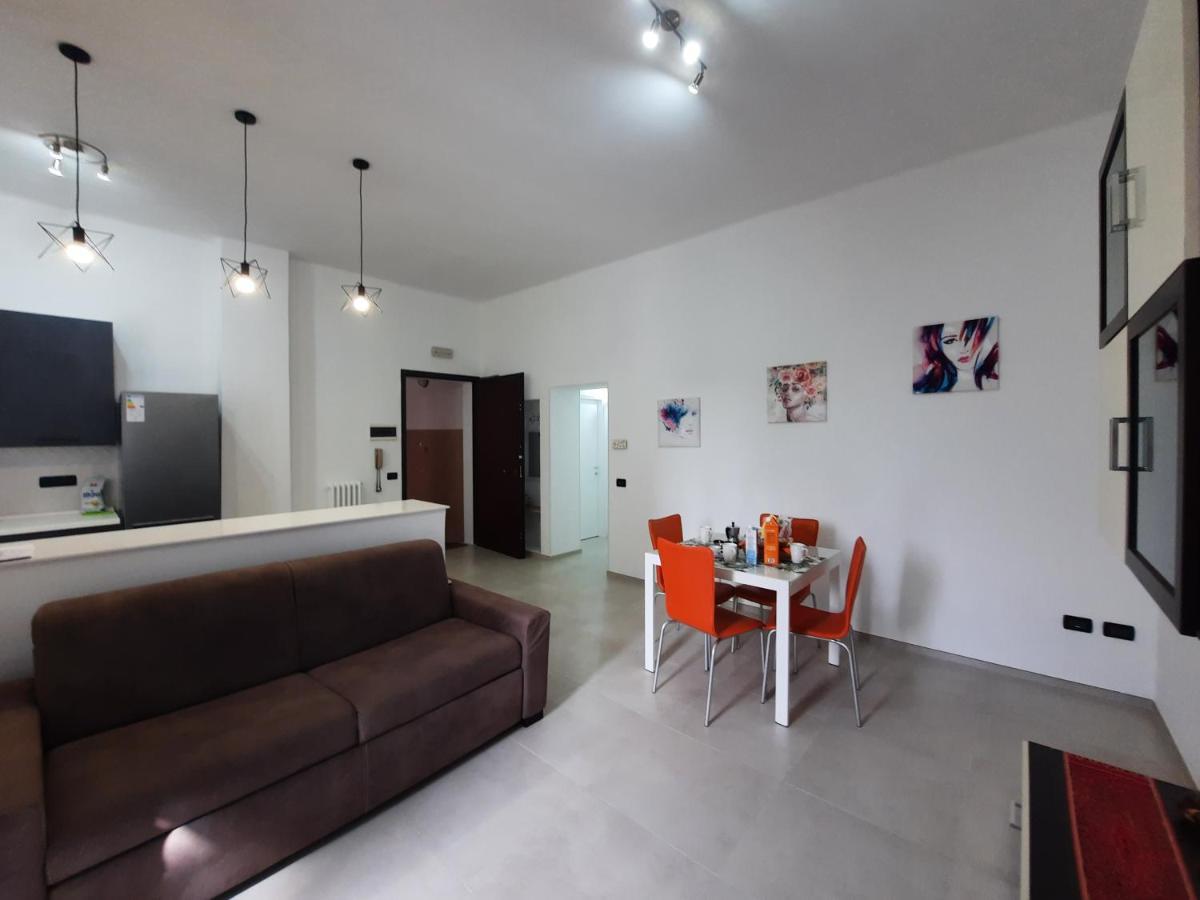 Casa Vacanza Serena Λέτσε Εξωτερικό φωτογραφία