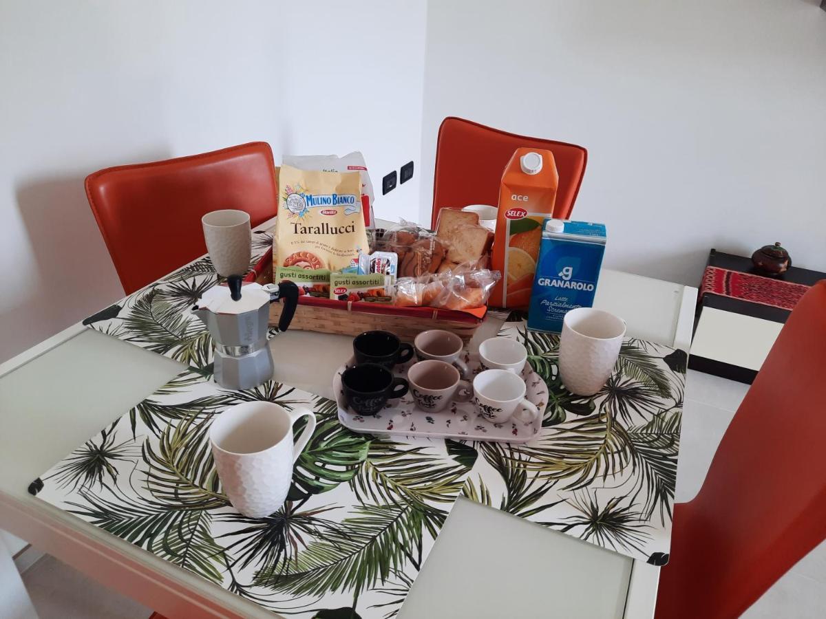 Casa Vacanza Serena Λέτσε Εξωτερικό φωτογραφία