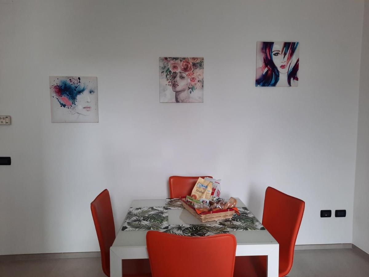 Casa Vacanza Serena Λέτσε Εξωτερικό φωτογραφία